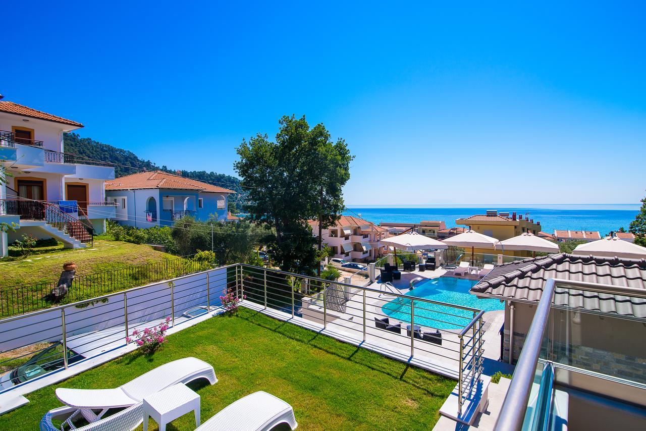 Semiramis Luxury Suites Chrisi Ammoudia Exteriör bild