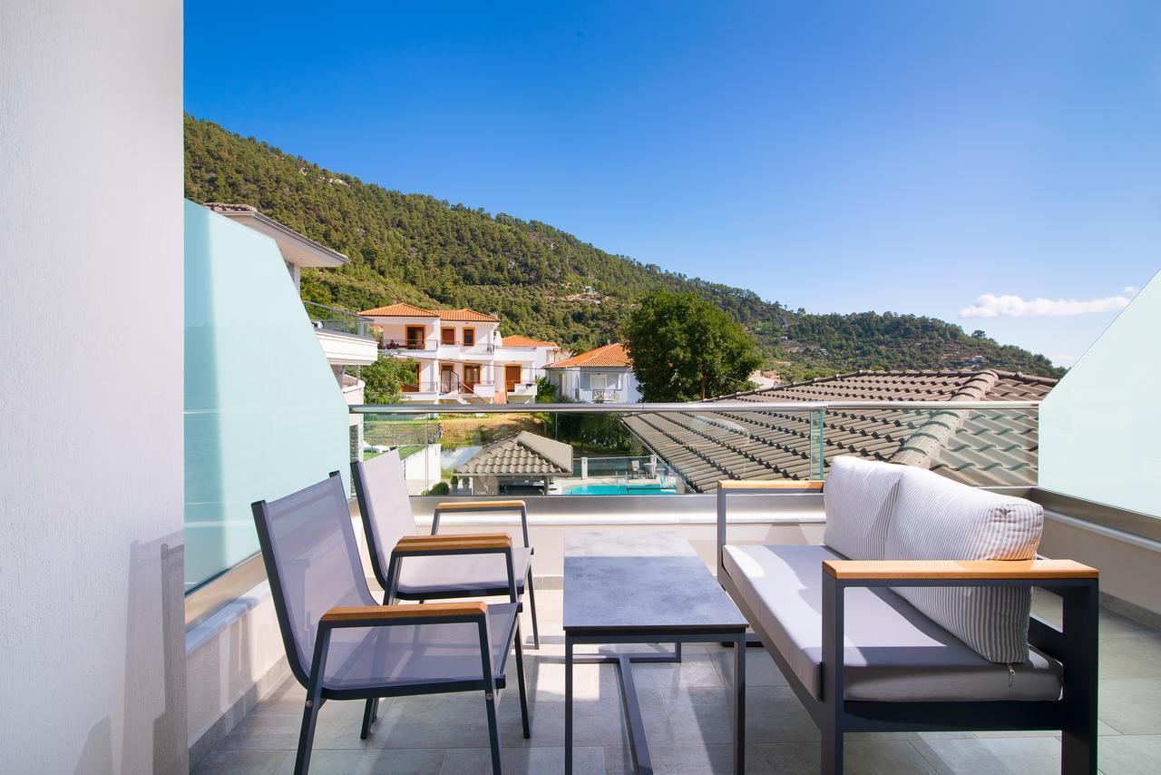 Semiramis Luxury Suites Chrisi Ammoudia Exteriör bild