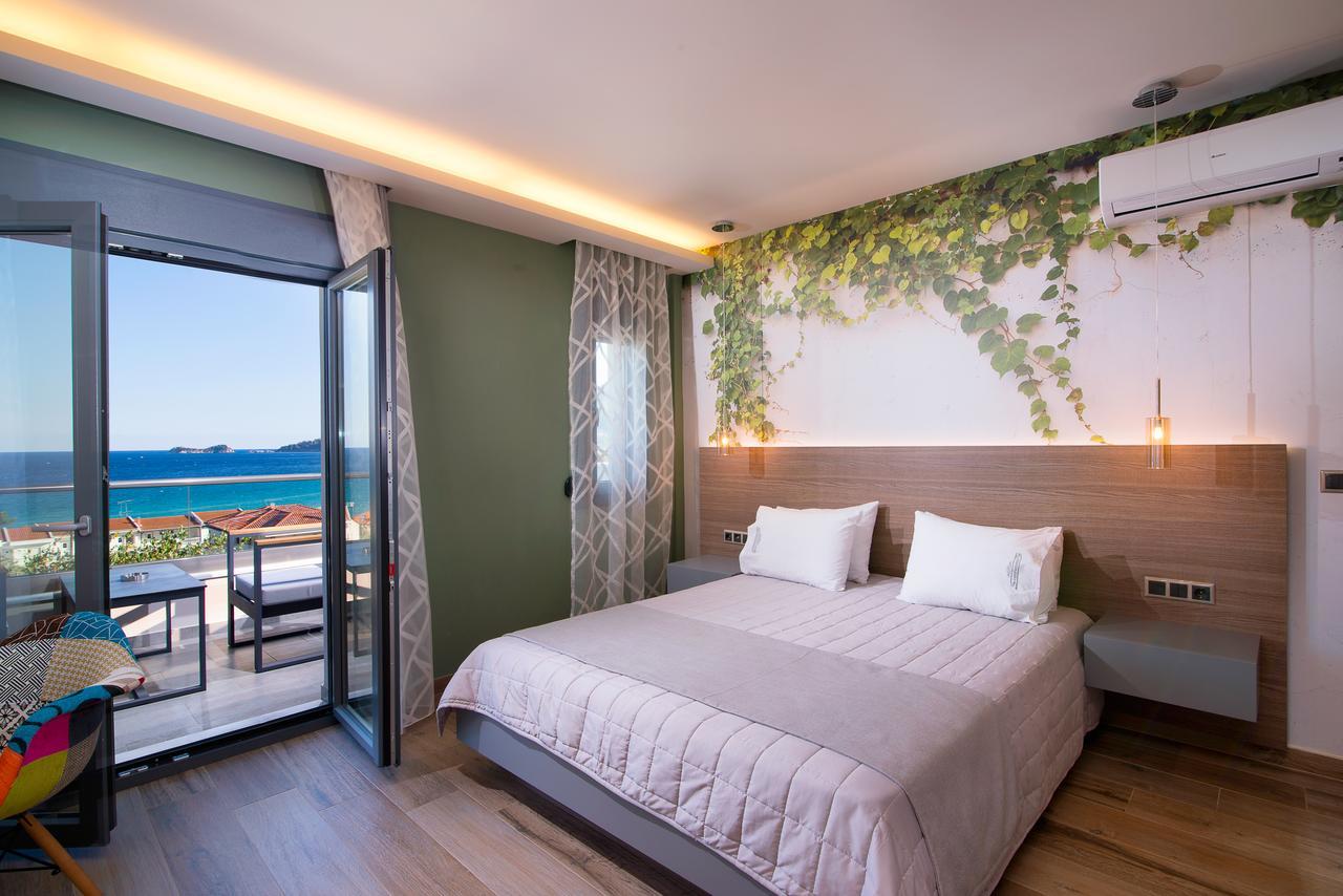 Semiramis Luxury Suites Chrisi Ammoudia Exteriör bild