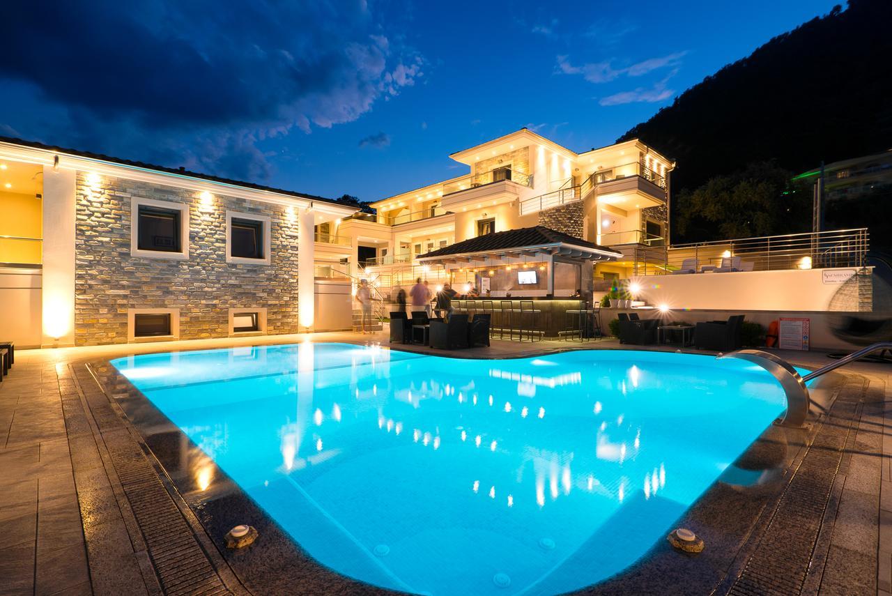 Semiramis Luxury Suites Chrisi Ammoudia Exteriör bild
