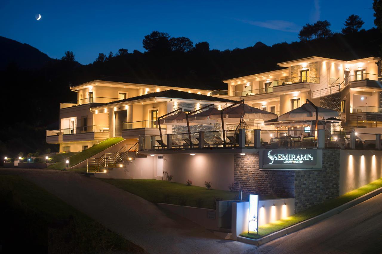 Semiramis Luxury Suites Chrisi Ammoudia Exteriör bild