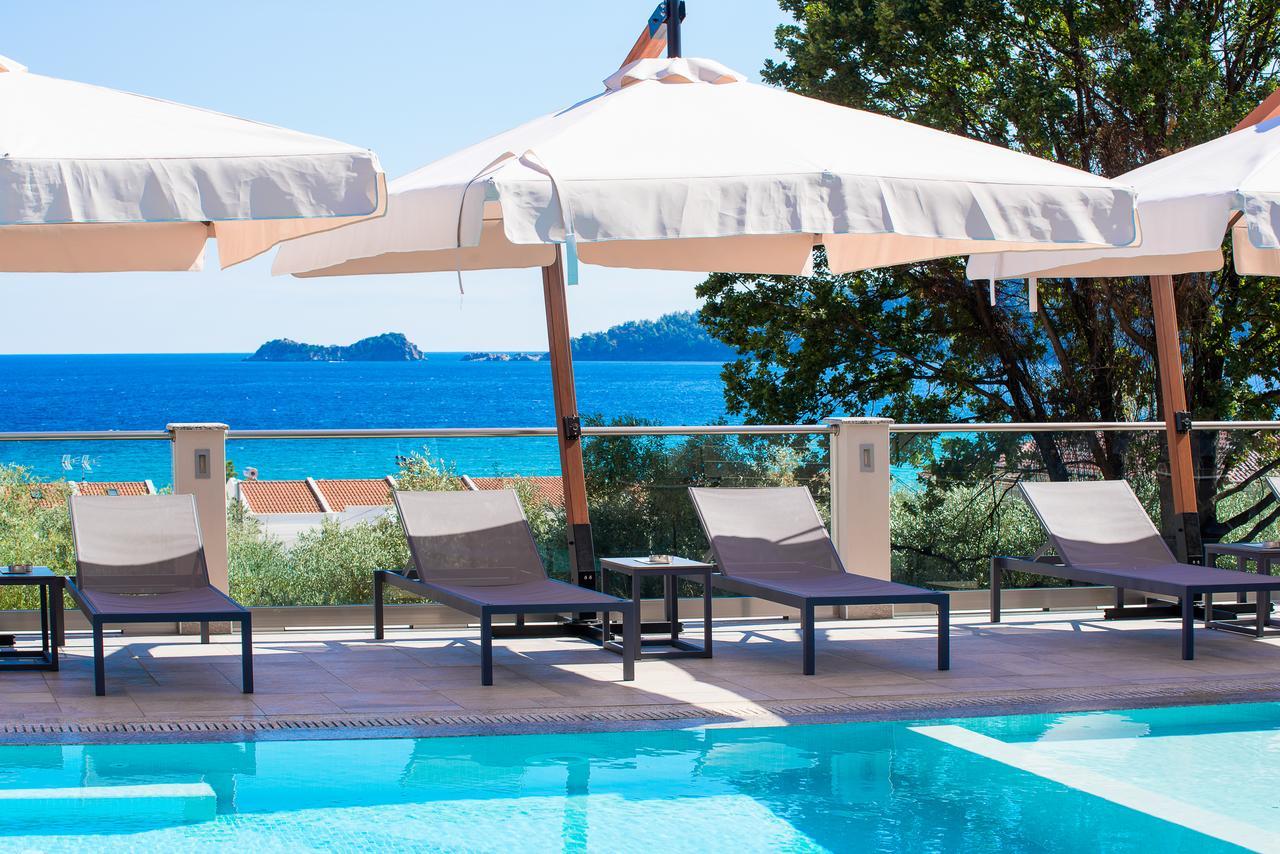 Semiramis Luxury Suites Chrisi Ammoudia Exteriör bild